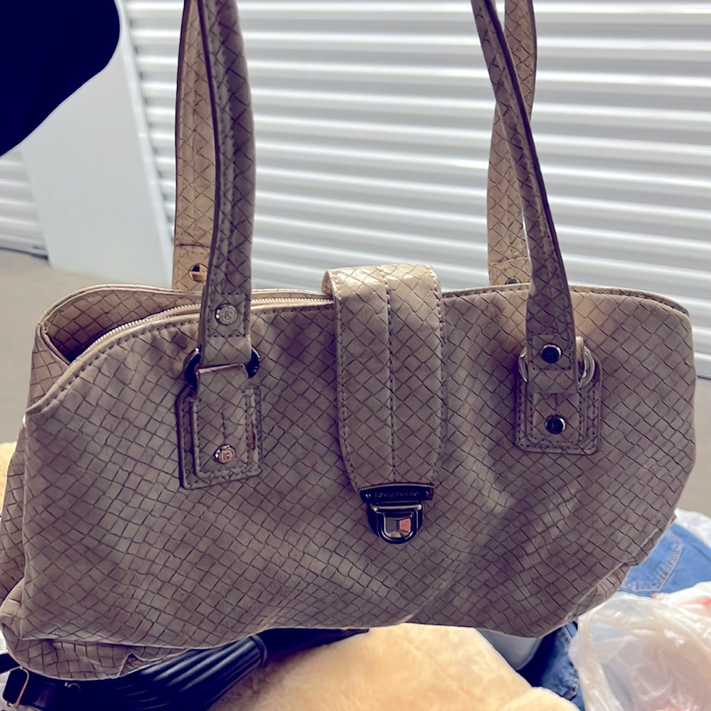 Liz Claiborne White Snake Skin Purse